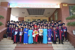 Trường Đại học Mở Hà Nội tổ chức lễ trao bằng tốt nghiệp đại học hình thức đào tạo từ xa tại Đà Nẵng và TP. HCM